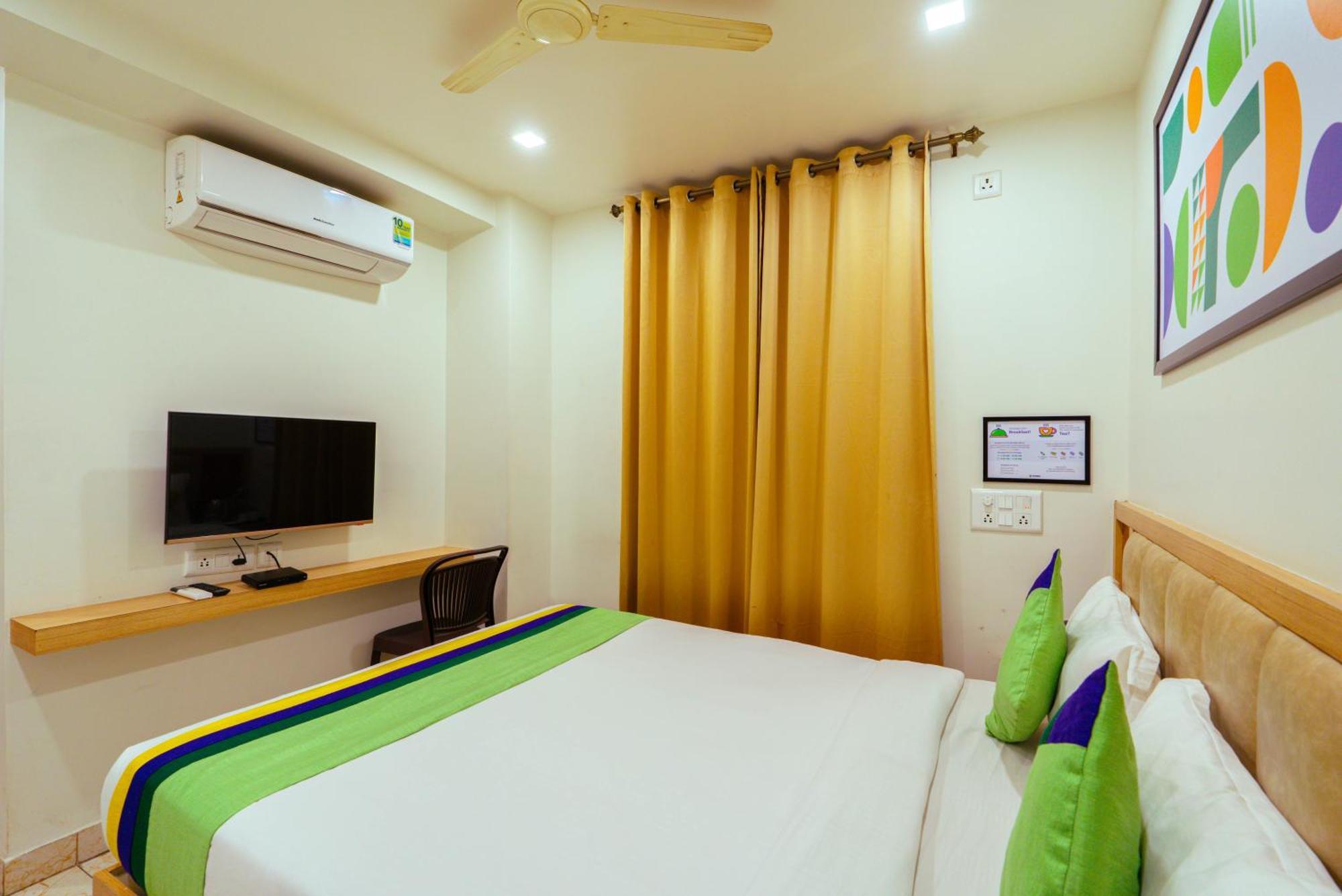 Treebo Elmas Grand Hotel Bangalore Luaran gambar